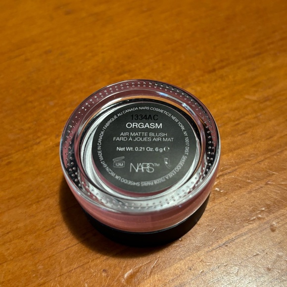 NARS Air Matte Blush Orgasm - Picture 10 of 16